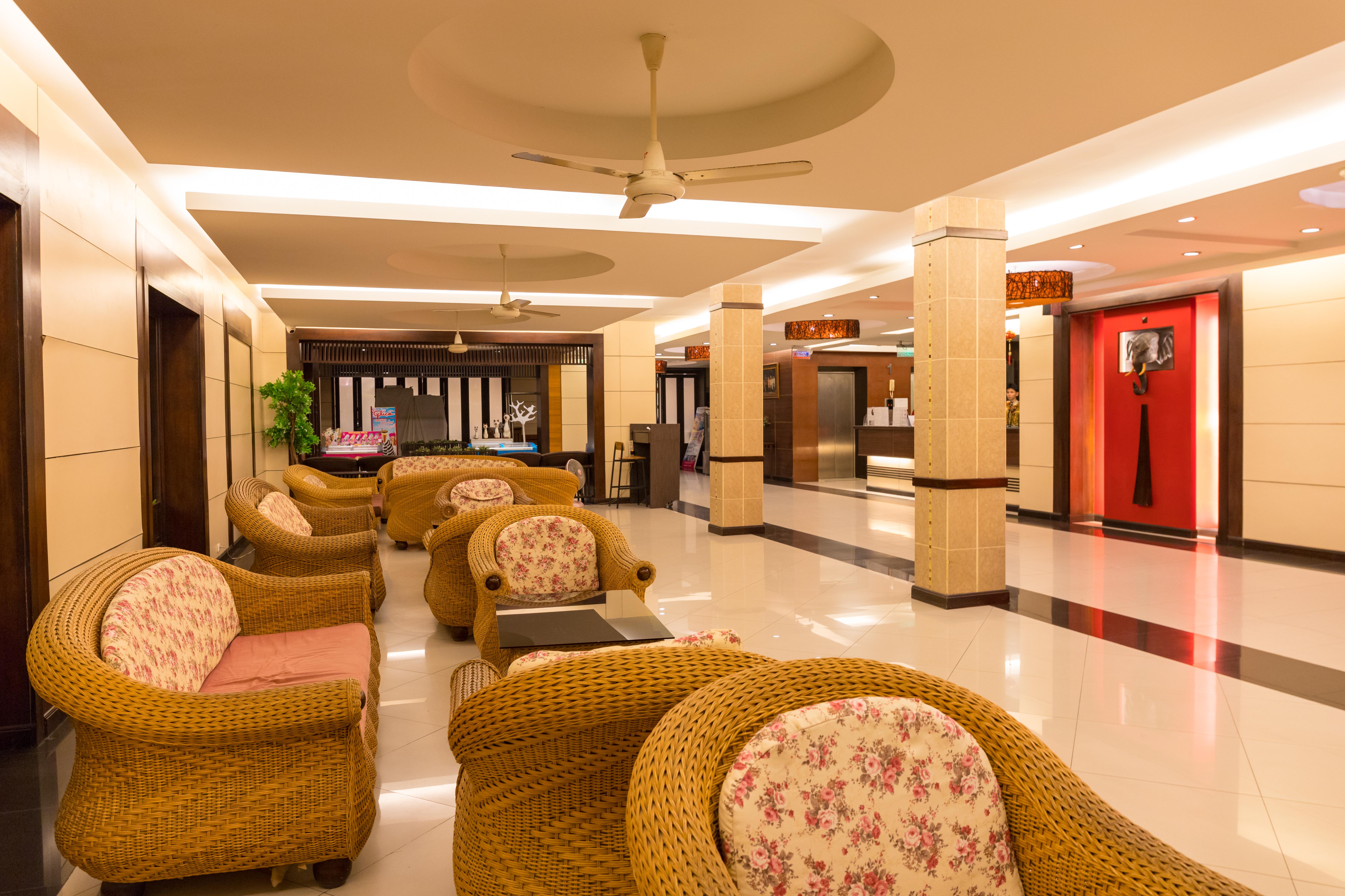 Hotel Golden Sea Pattaya Exterior foto
